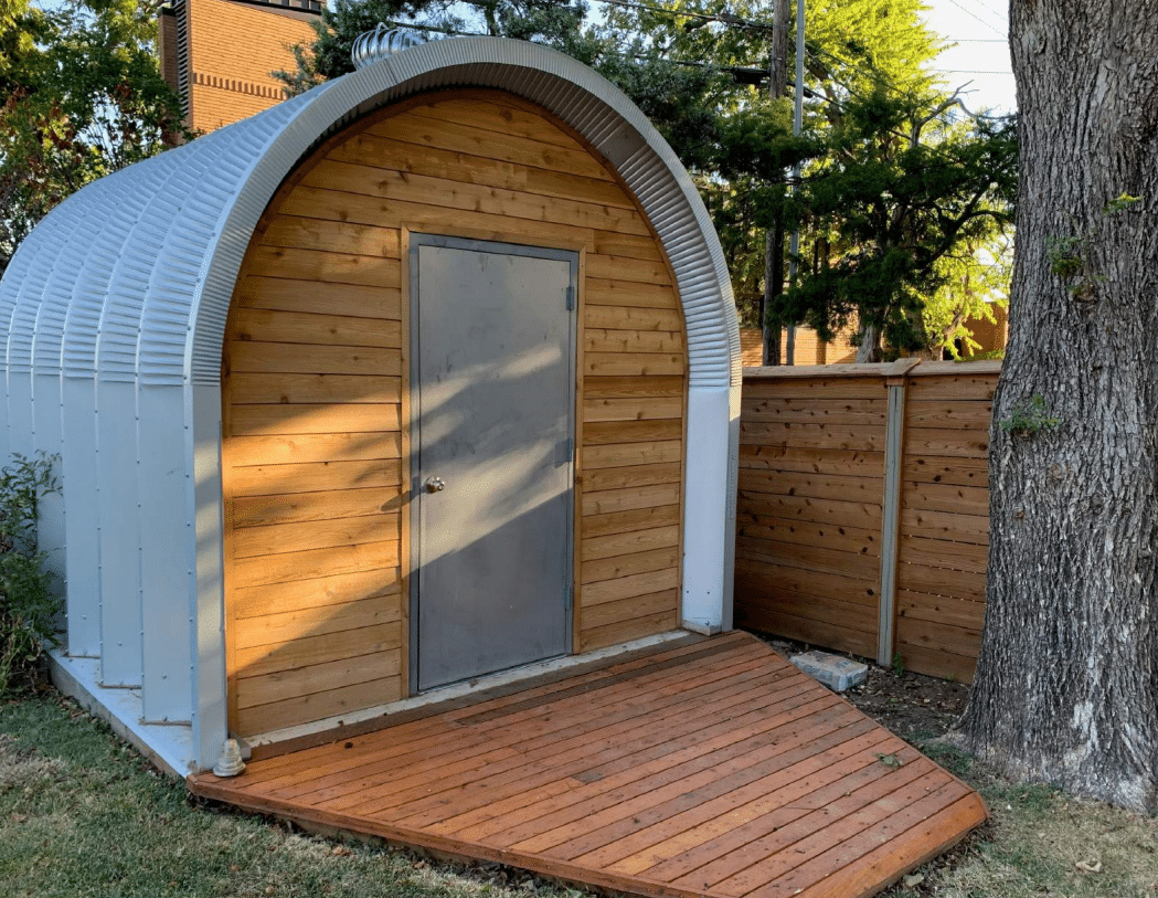 S-Model shed with custom end wall